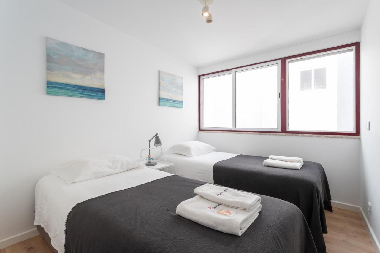הוילה Flh Ericeira Cozy House With Terrace מראה חיצוני תמונה